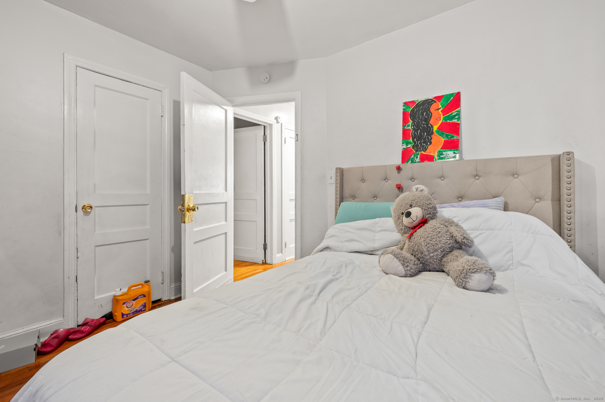 24 Deerfield Avenue, Waterbury, Connecticut image 9