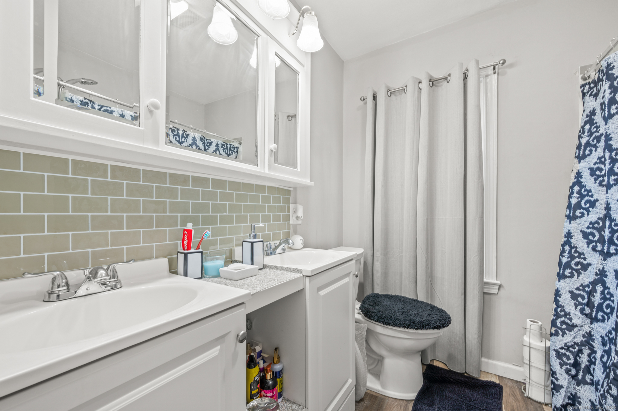 24 Deerfield Avenue, Waterbury, Connecticut image 10