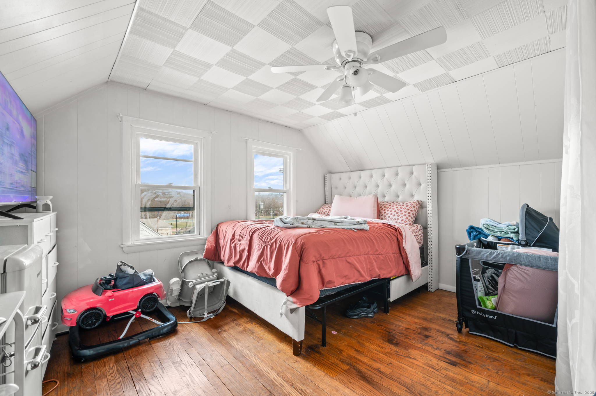 24 Deerfield Avenue, Waterbury, Connecticut image 16