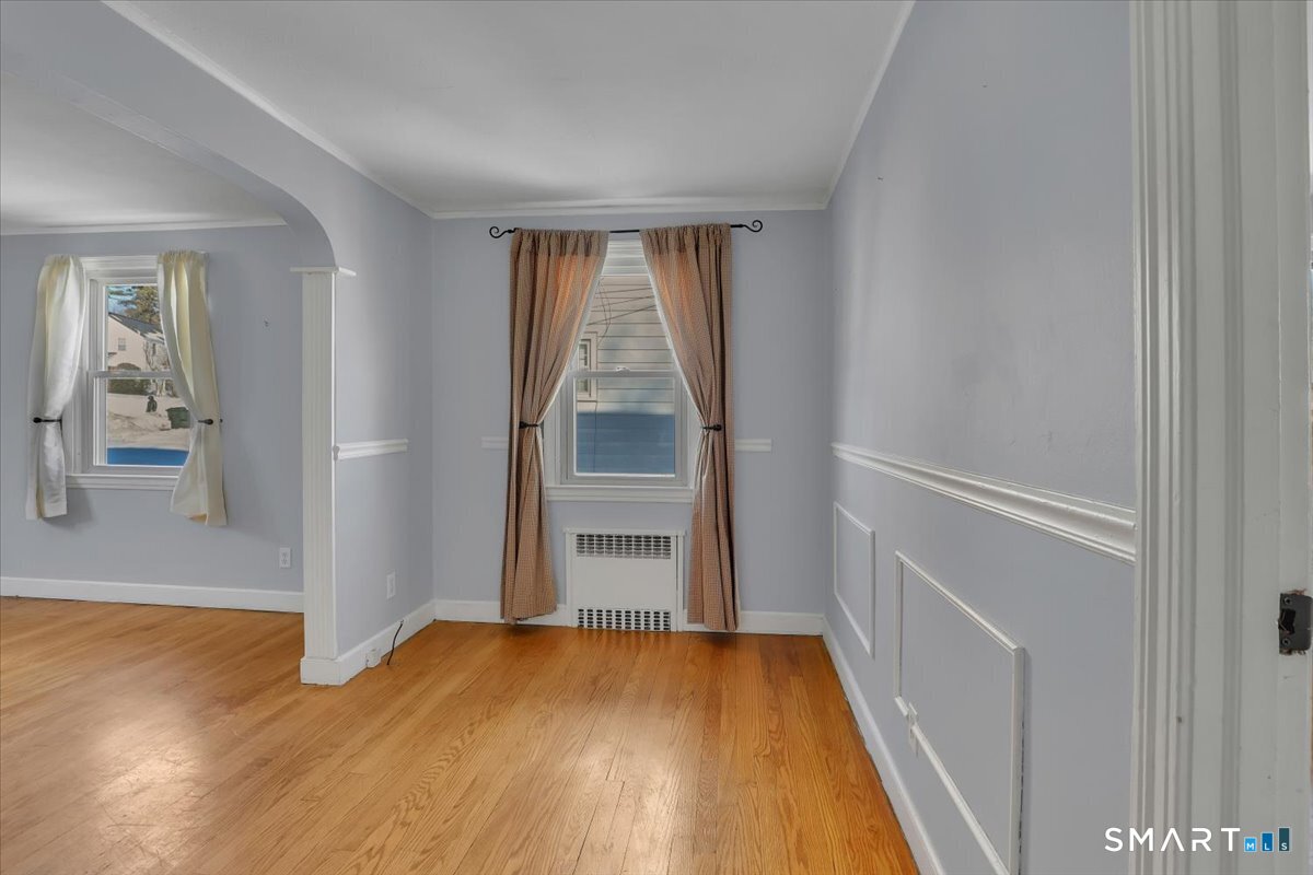 536 South Quaker Lane