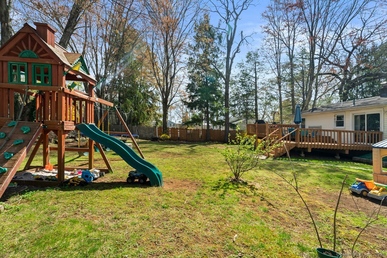 5 Burr Hill Road, North Branford, Connecticut image 24