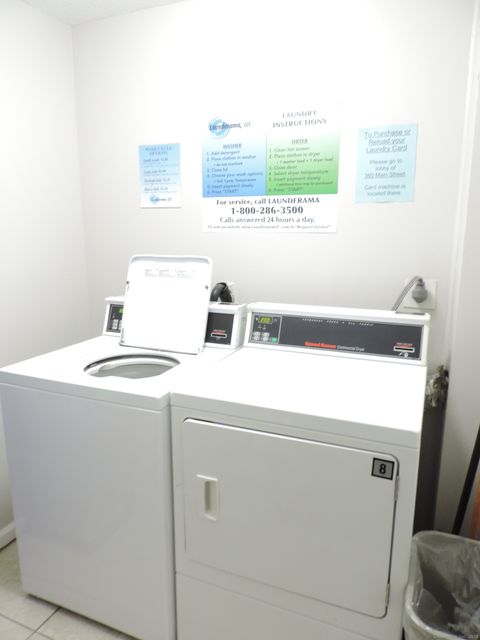 Tiny photo for 52 Buckingham Street #APT 3, Hartford, CT 06106 (MLS # 24135203)
