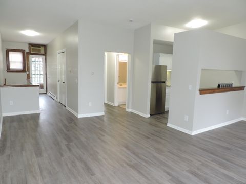 Tiny photo for 52 Buckingham Street #APT 3, Hartford, CT 06106 (MLS # 24135203)