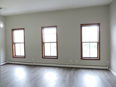 Tiny photo for 52 Buckingham Street #APT 3, Hartford, CT 06106 (MLS # 24135203)