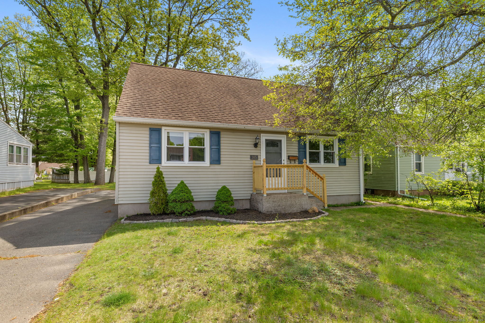 New Britain, Connecticut 06053, United States, 4 Bedrooms Bedrooms, ,1 BathroomBathrooms,Residential,Active,132317