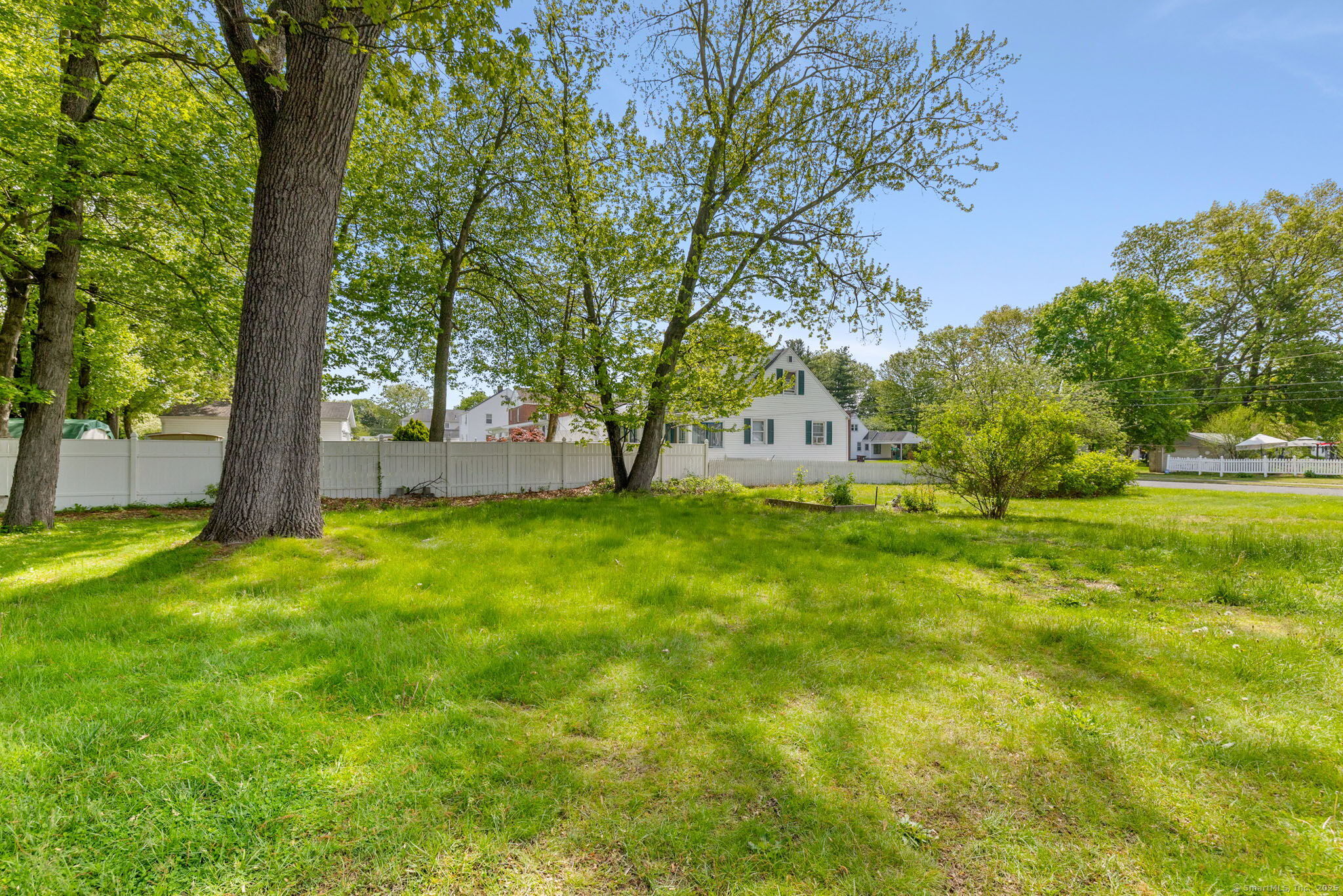 New Britain, Connecticut 06053, United States, 4 Bedrooms Bedrooms, ,1 BathroomBathrooms,Residential,Active,132317