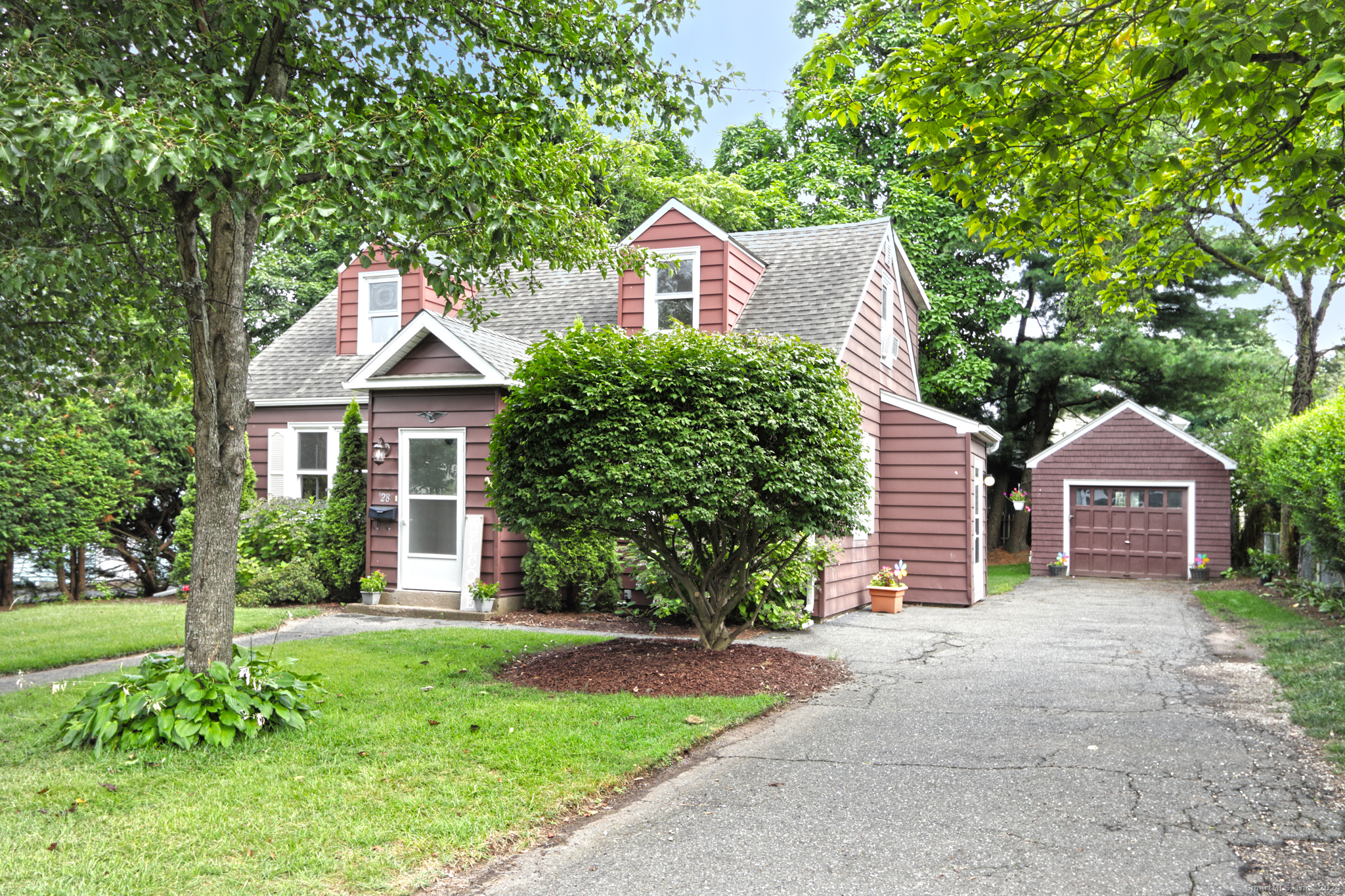 Property for Sale at 28 Carroll Street, West Haven, Connecticut - Bedrooms: 3 
Bathrooms: 2 
Rooms: 6  - $339,900