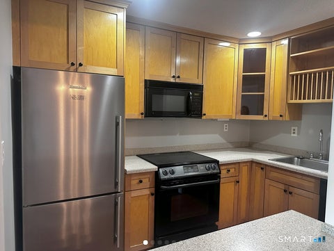 Tiny photo for 64 Oxbow Drive #C4, Glastonbury, CT 06033 (MLS # 24206619)
