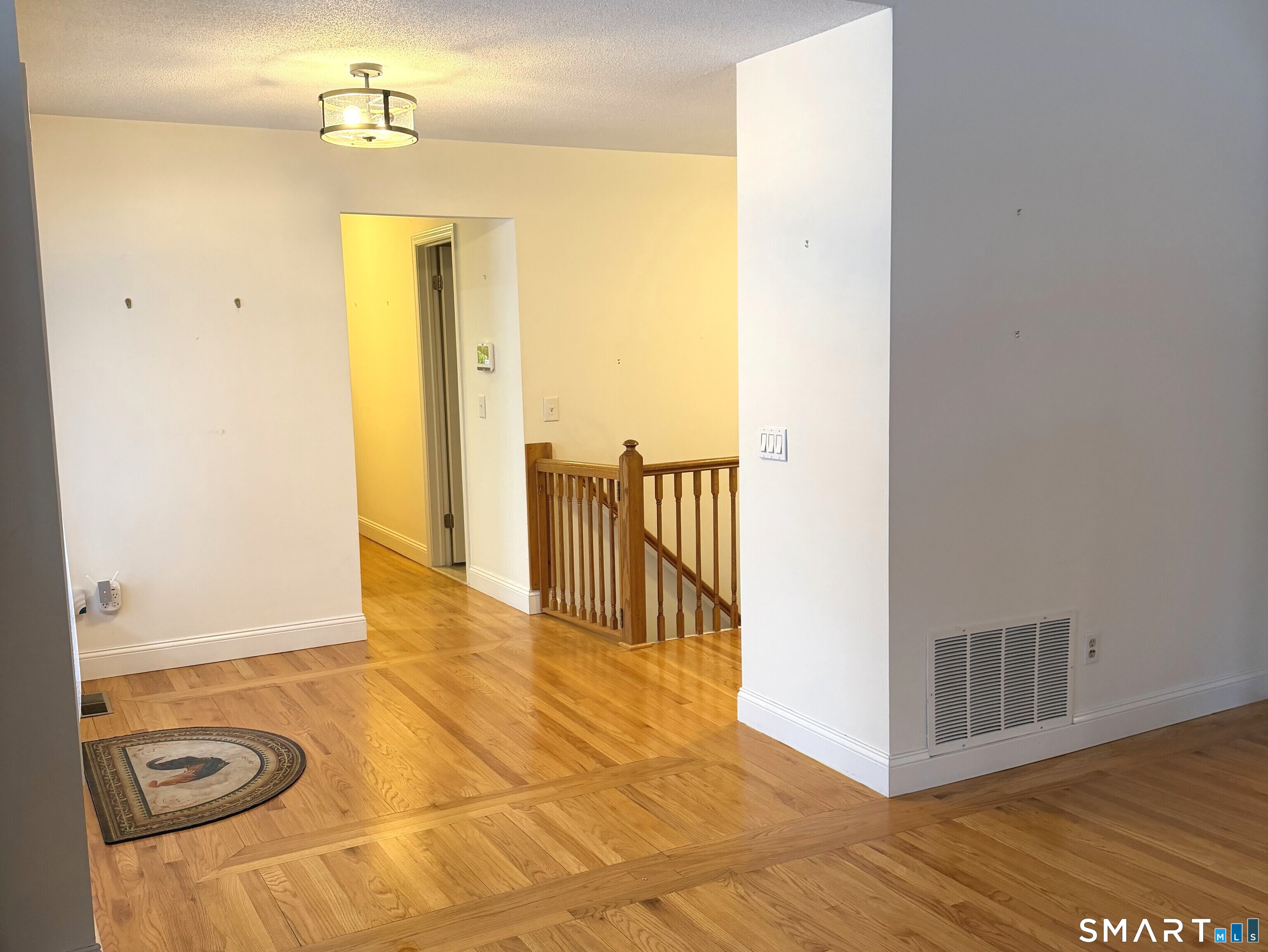 9 Burning Tree Place