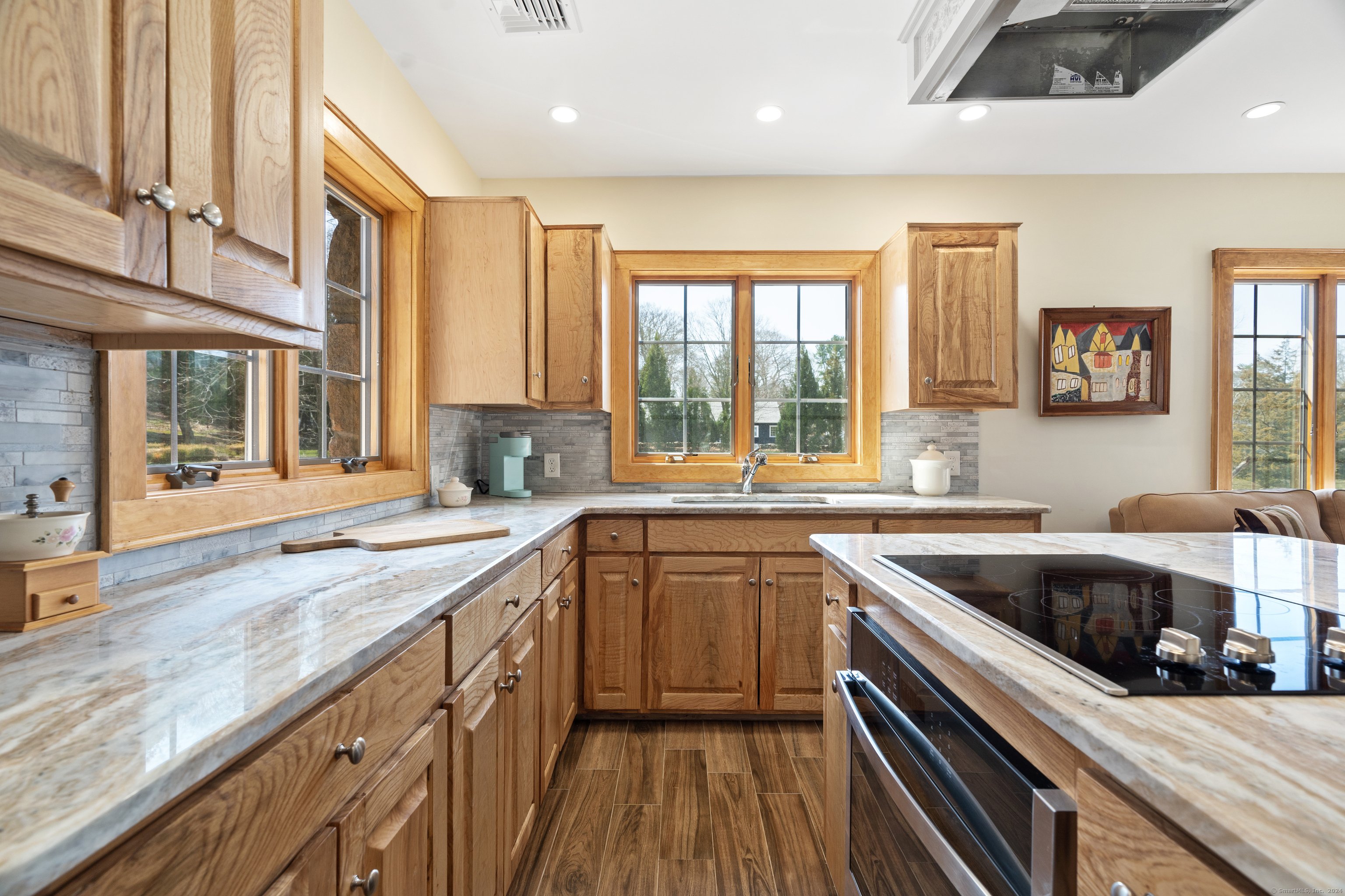 152 Whitehall Avenue