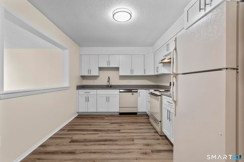 Tiny photo for 1460 Elm Street #124, Stratford, CT 06615 (MLS # 24165077)