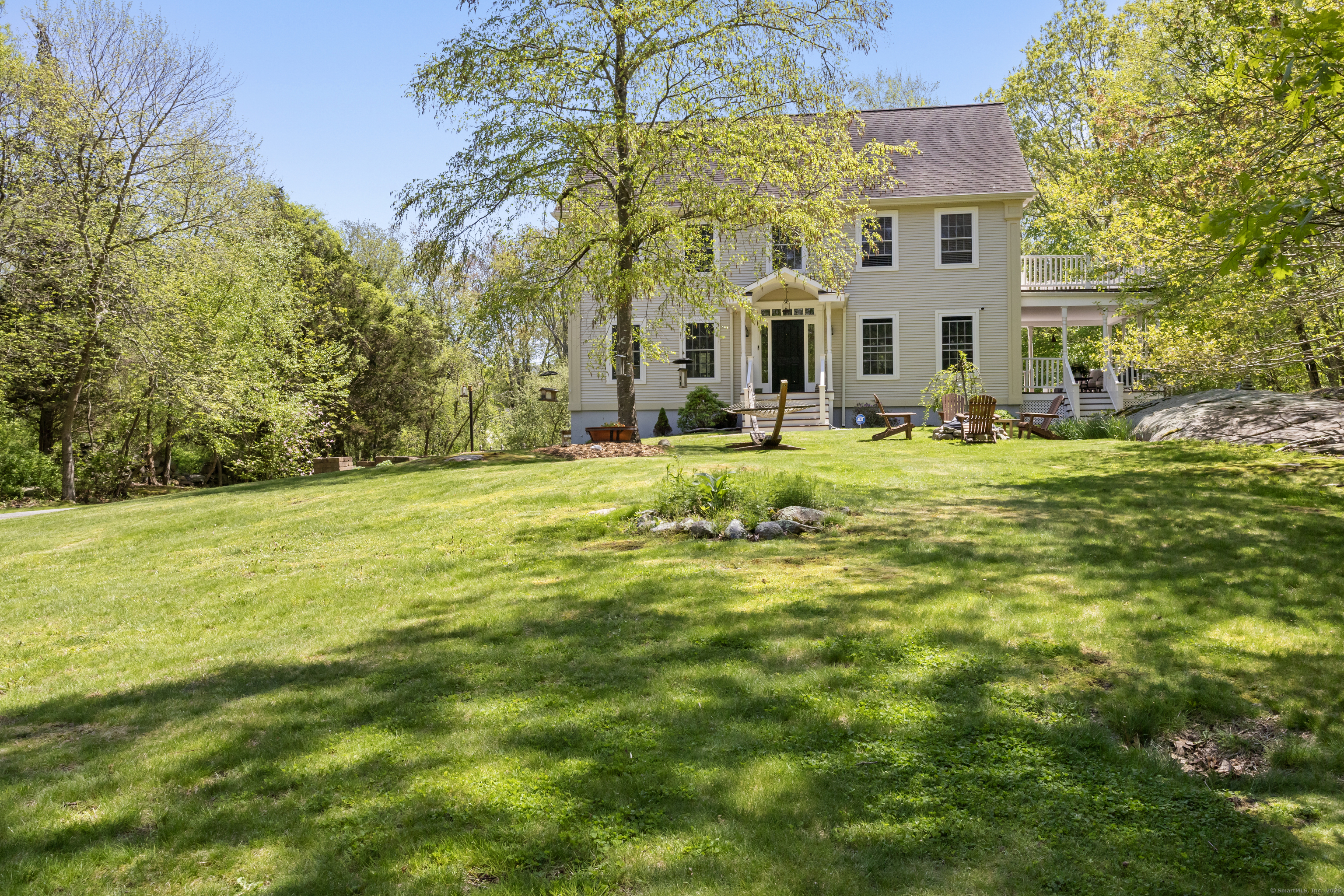 Gallup Hill Road, Ledyard, Connecticut - 4 Bedrooms  
3 Bathrooms  
13 Rooms - 