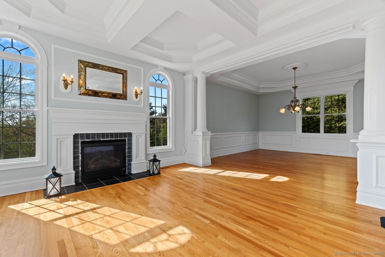 16 Turkey Hill Road