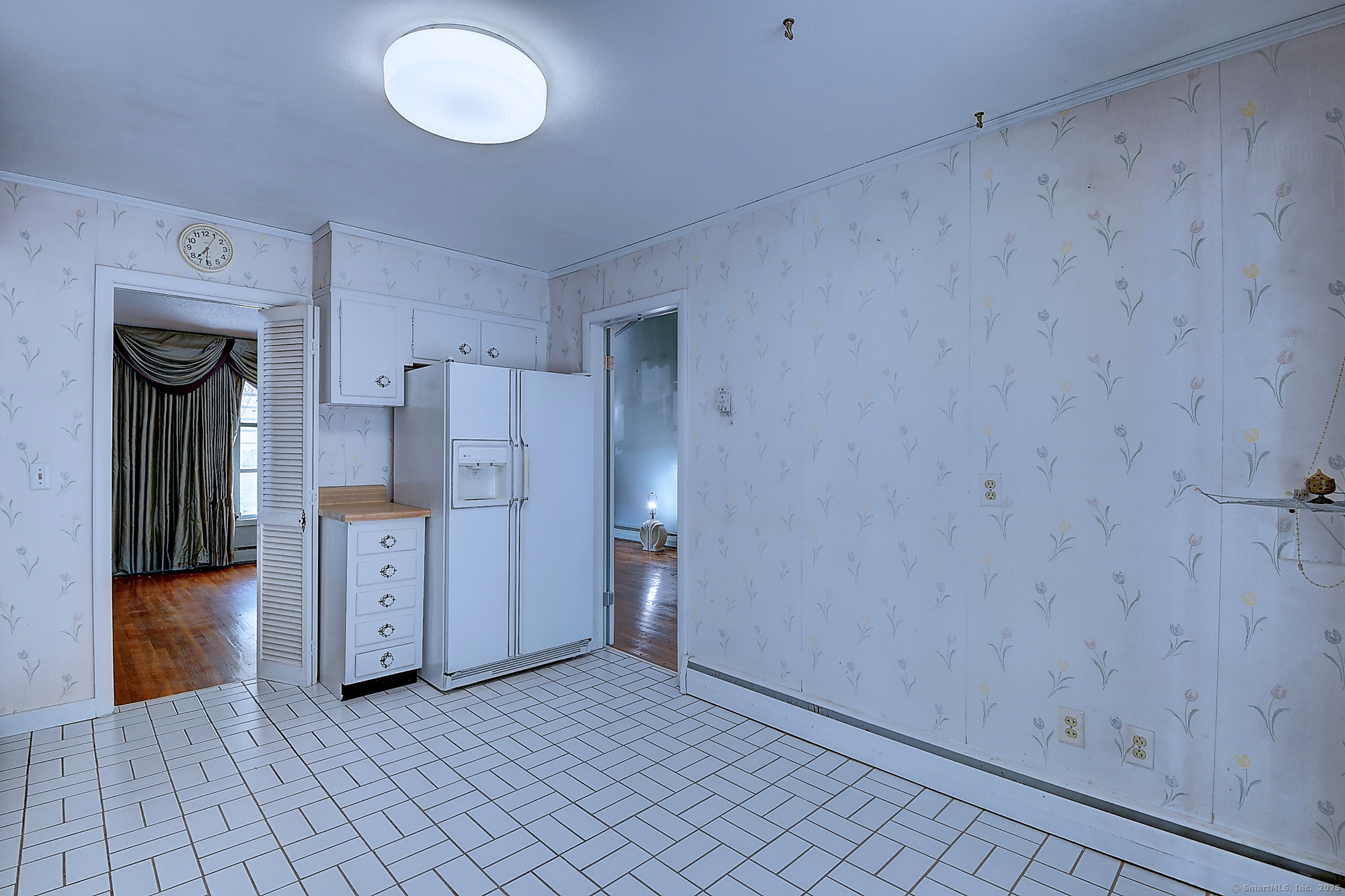 West Hartford, Connecticut 06107, United States, 3 Bedrooms Bedrooms, ,2 BathroomsBathrooms,Residential,Active,190981