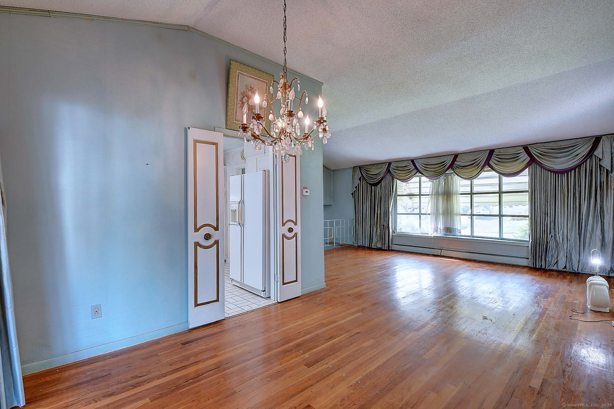 West Hartford, Connecticut 06107, United States, 3 Bedrooms Bedrooms, ,2 BathroomsBathrooms,Residential,Active,190981