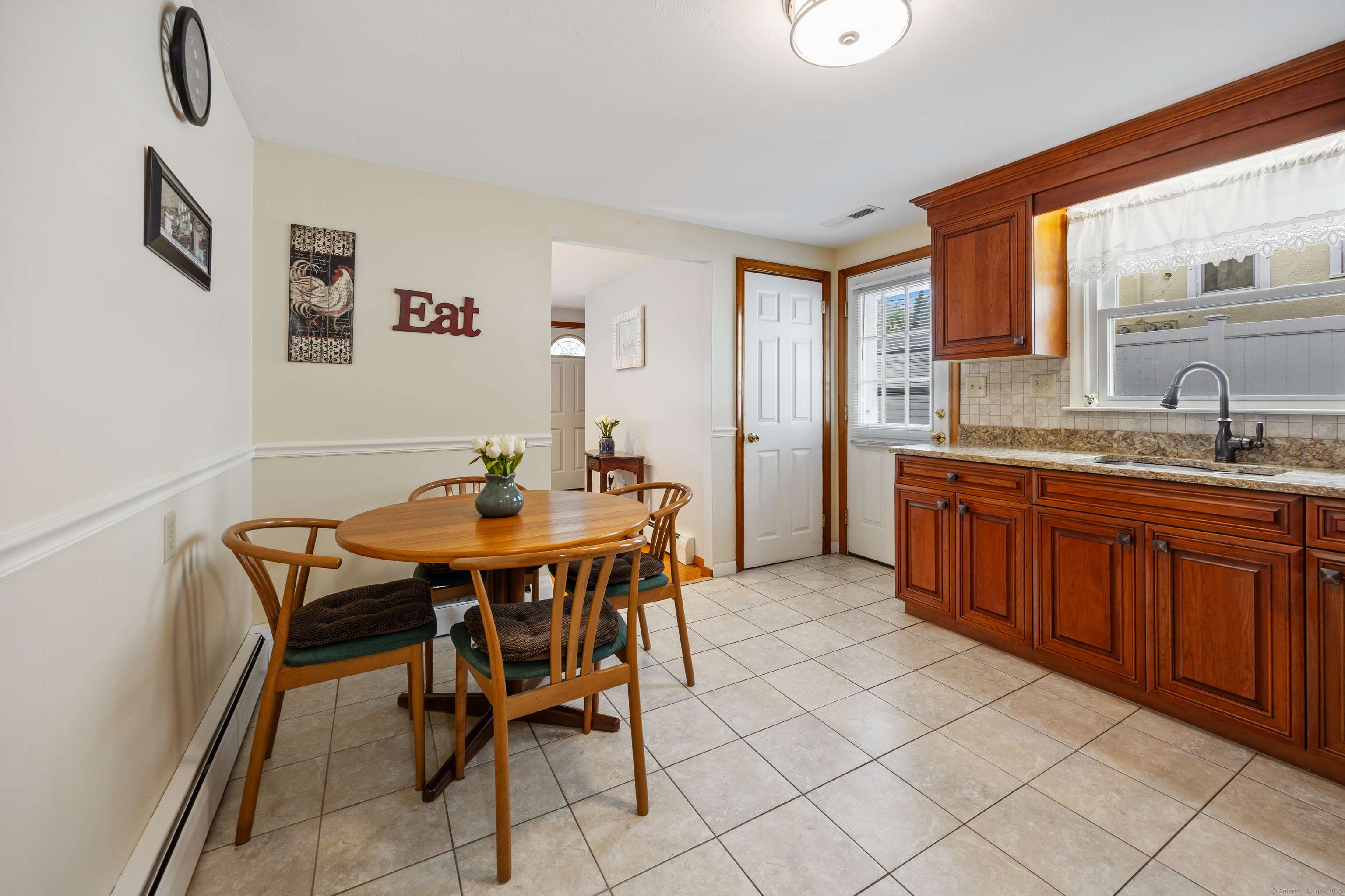 36 Rockwell Avenue, Bristol, Connecticut image 11