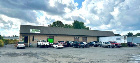 68 King Spring Road Windsor Locks CT 06096