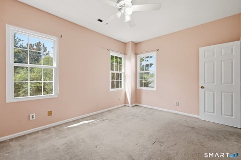 Tiny photo for 10 Jamie Lane #C, Manchester, CT 06042 (MLS # 24209107)