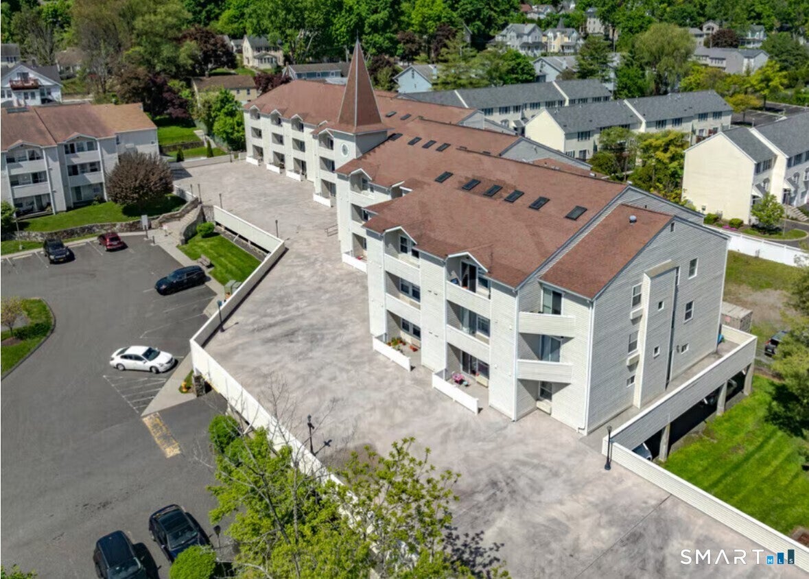 163 South Street 50