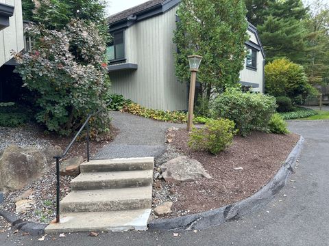 A home in Southbury