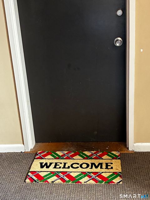 Condo For Sale - 175 Mill Pond Road #201<br/> Hamden, CT 06514