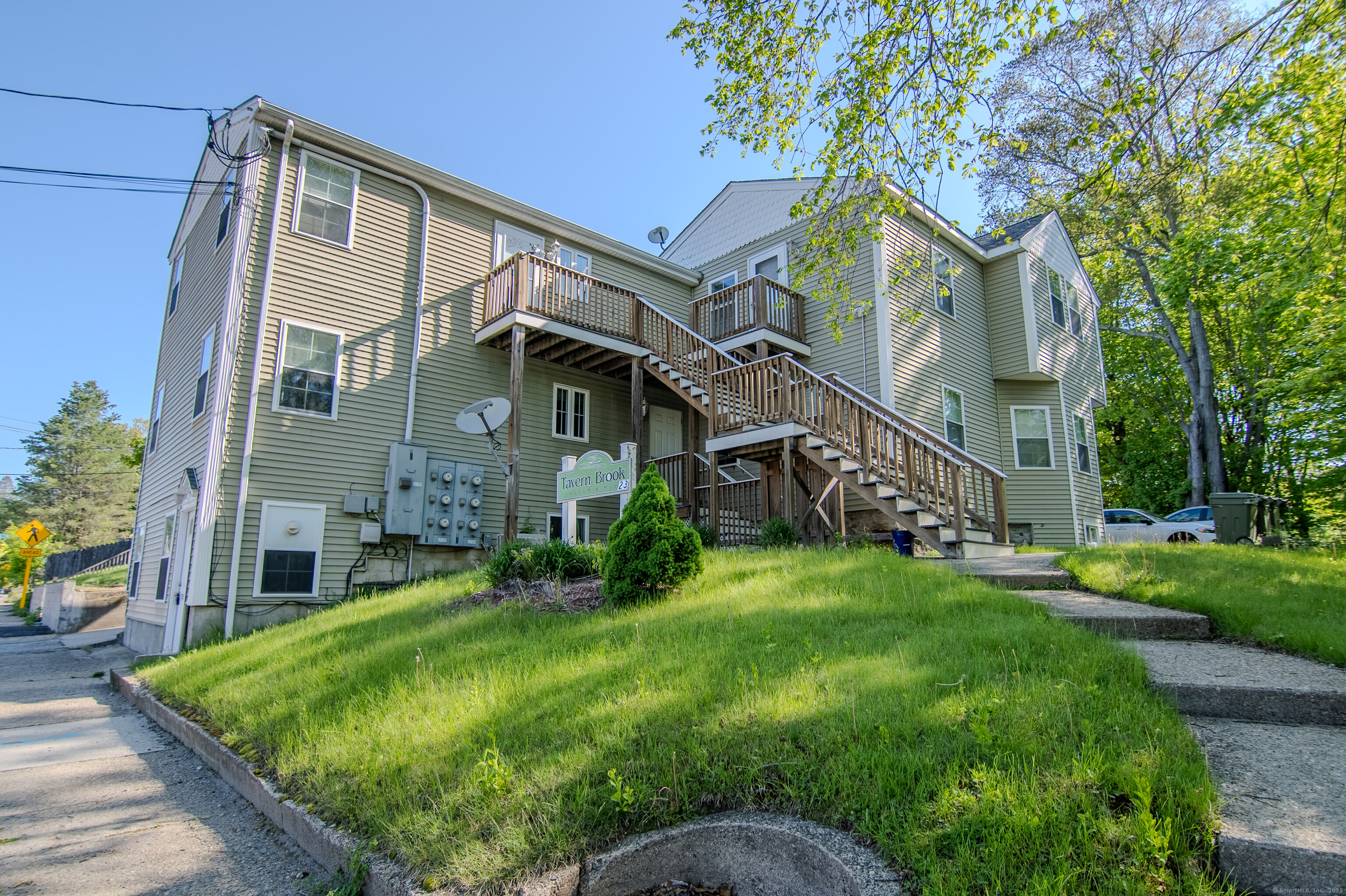 23 Mechanics Street #101, Putnam, Connecticut image 1