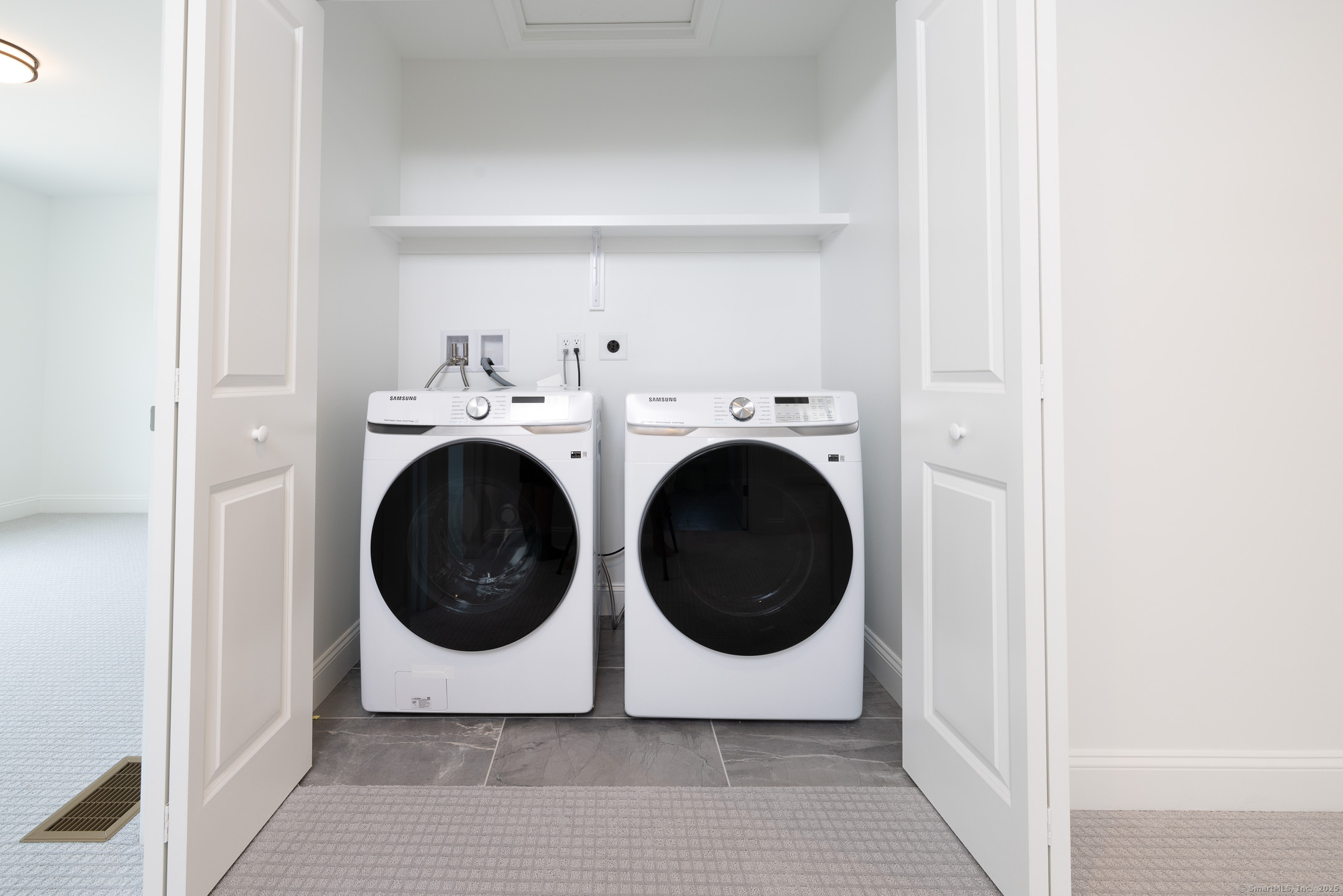 25 Oakwood Circle #7, Plainville, Connecticut image 16