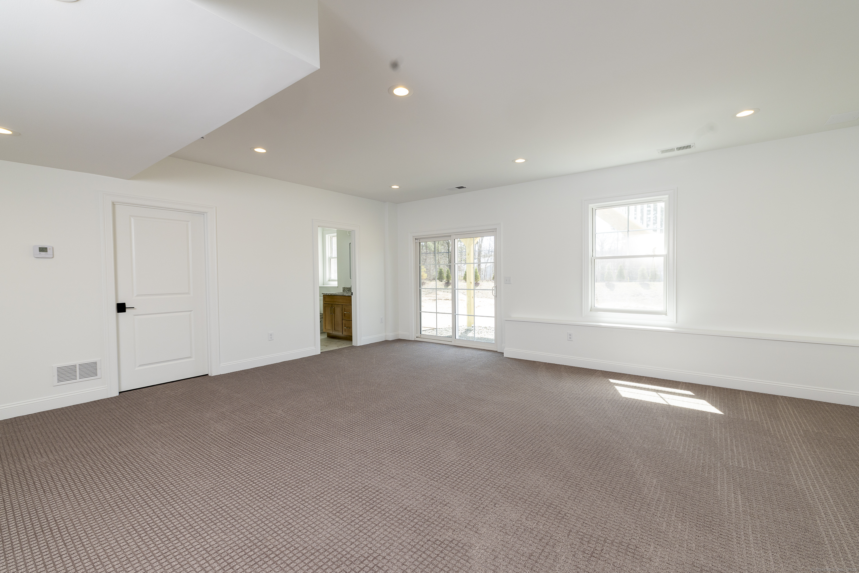 25 Oakwood Circle #7, Plainville, Connecticut image 15