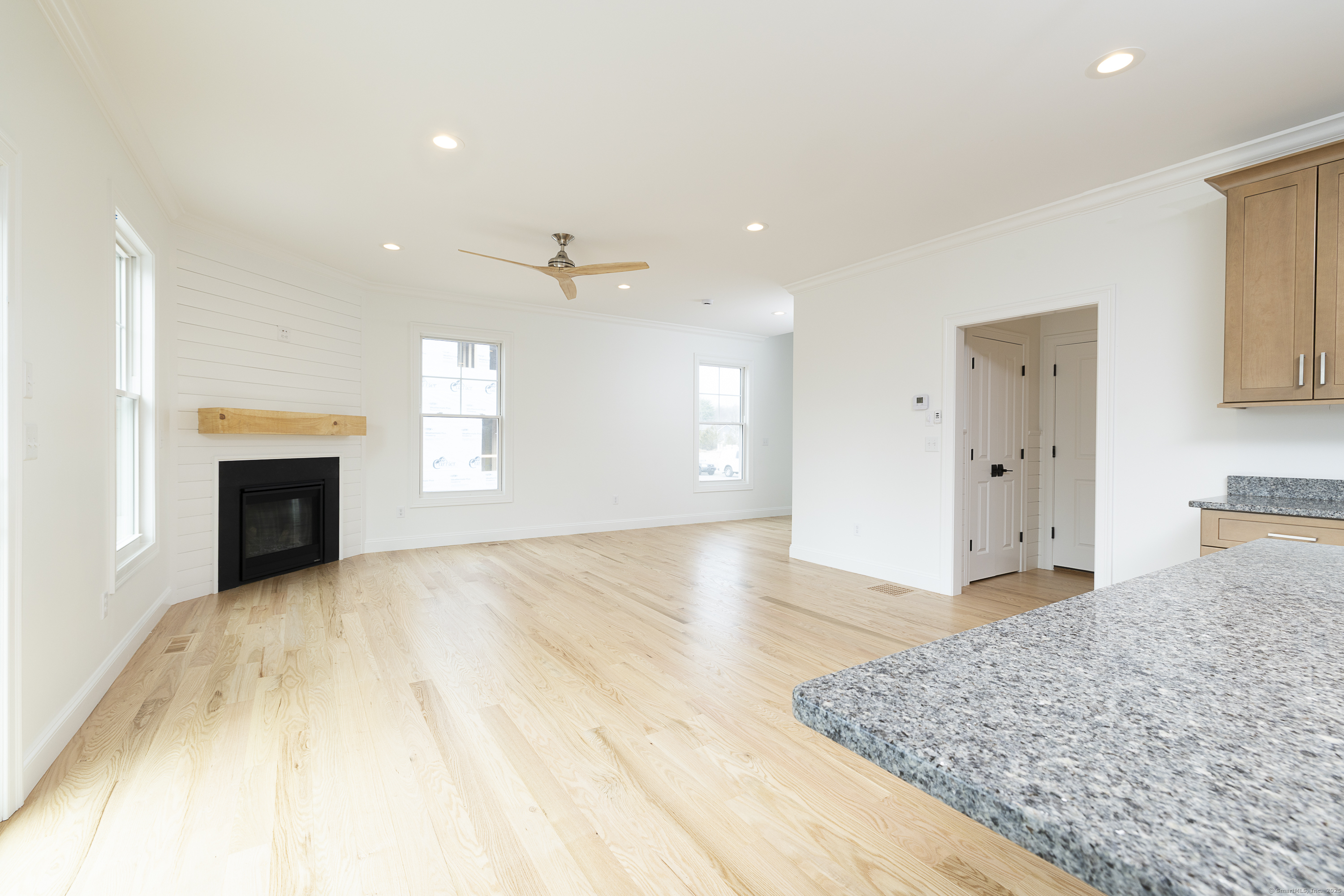 25 Oakwood Circle 7