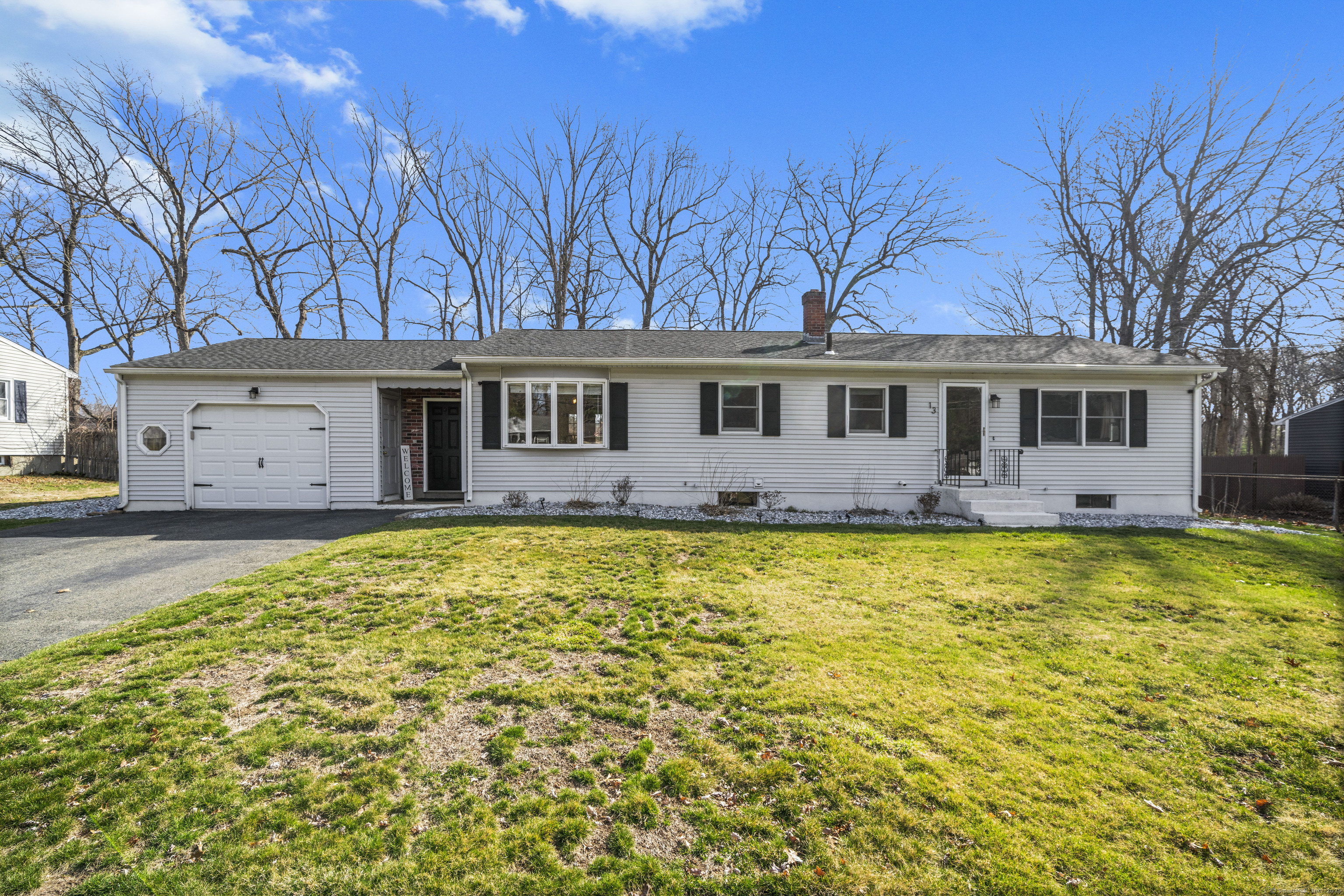 13 Glen Oak Drive, Enfield, Connecticut image 2