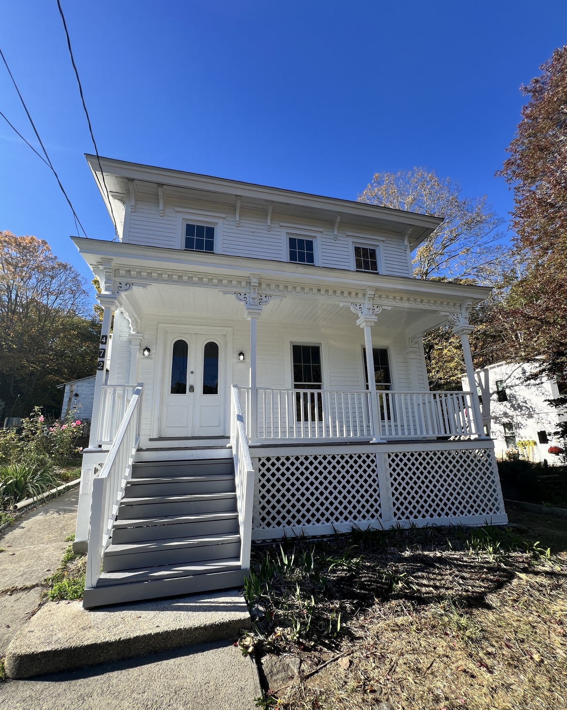 Boswell Avenue, Norwich, Connecticut - 4 Bedrooms  
2 Bathrooms  
7 Rooms - 