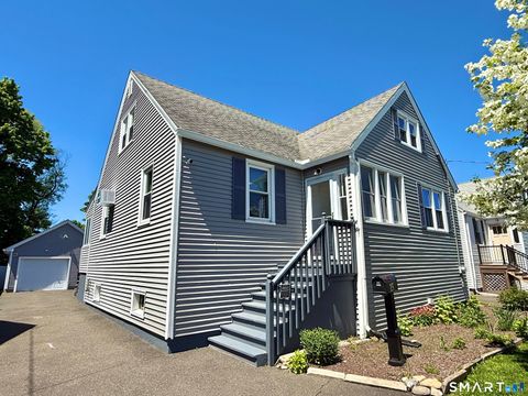 Photo of 15 Rosedale Terrace, Stratford, CT 06614 (MLS # 24175757)