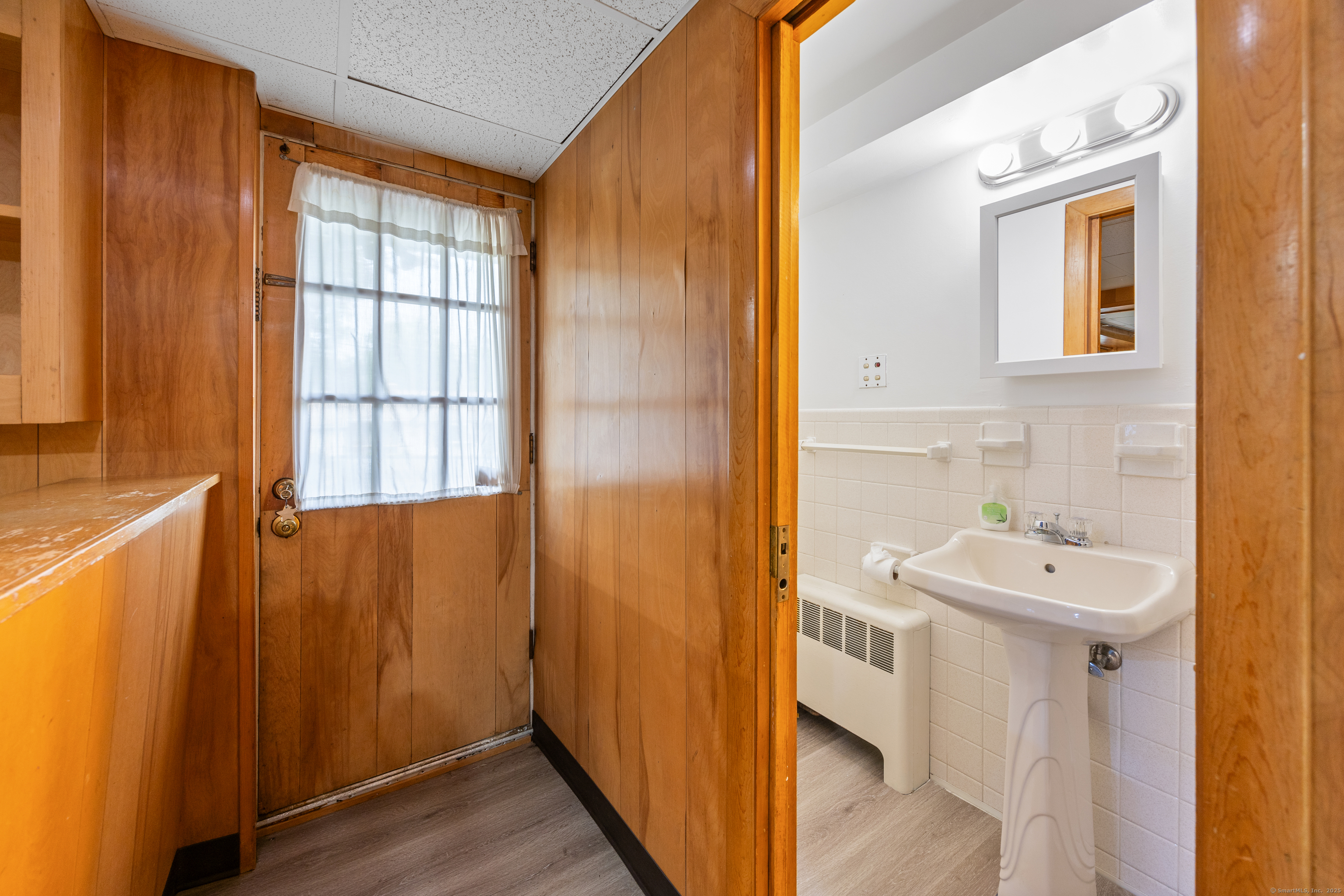 27 Hickory Street, Plymouth, Connecticut image 20