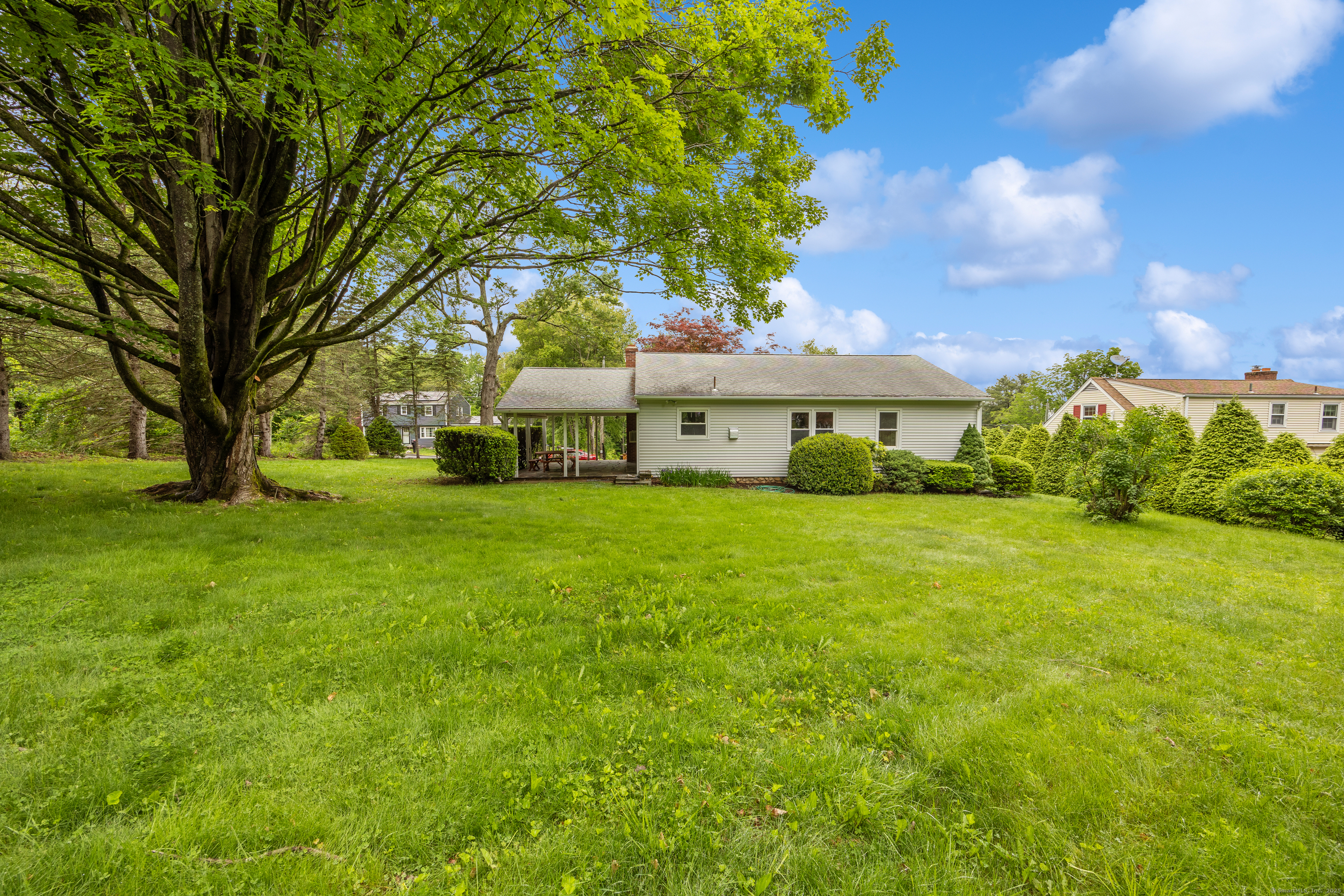 27 Hickory Street, Plymouth, Connecticut image 24