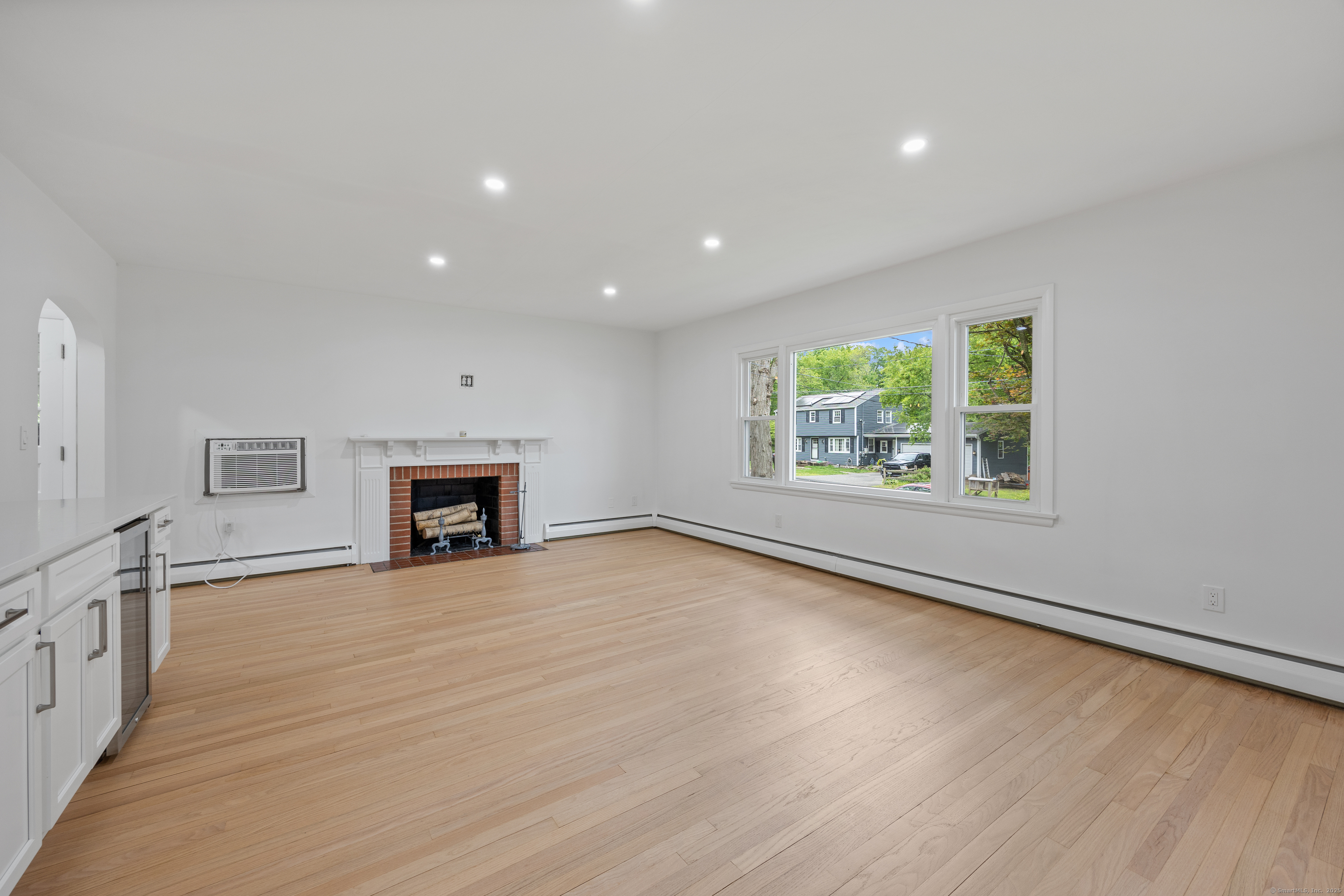 27 Hickory Street, Plymouth, Connecticut image 14