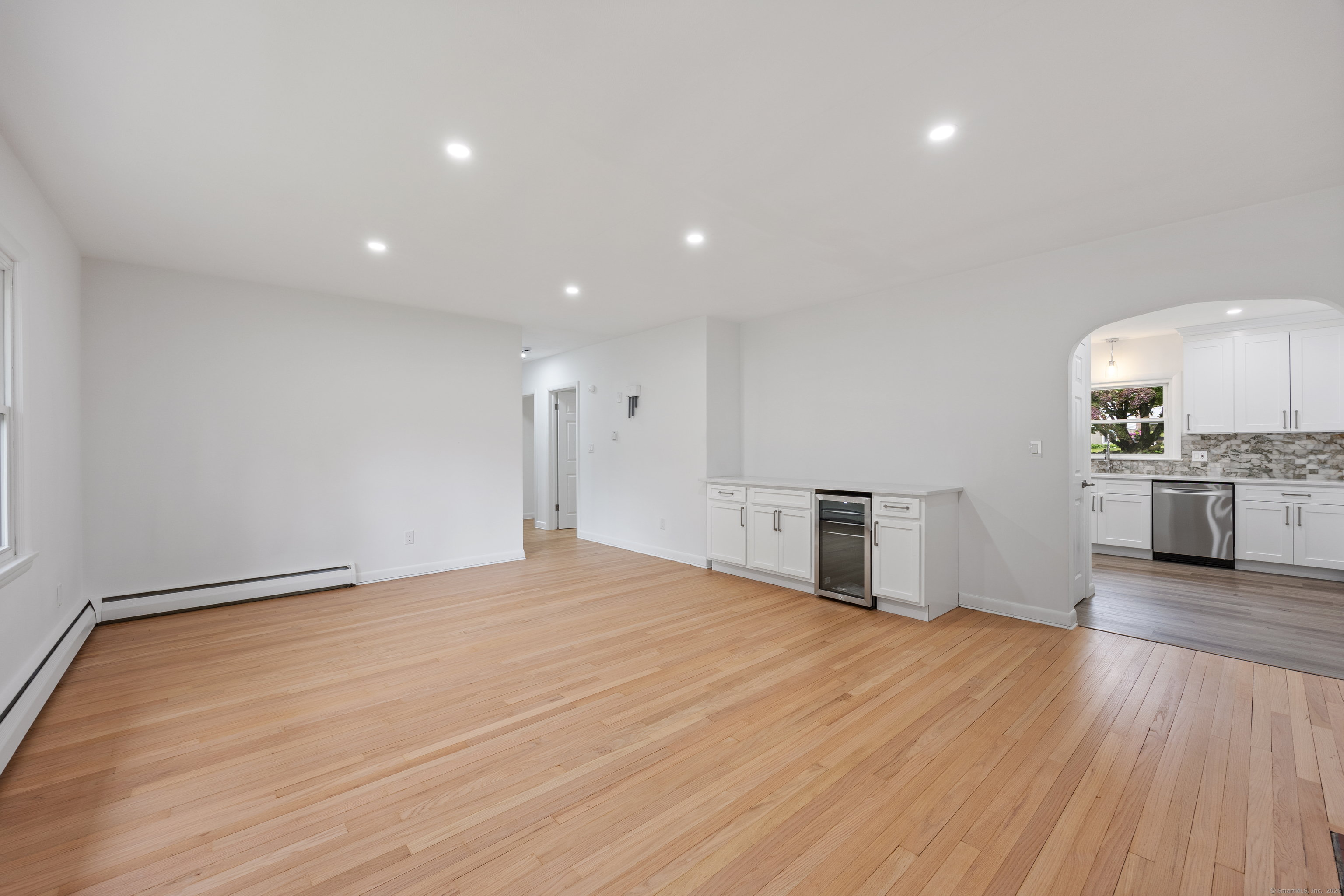 27 Hickory Street, Plymouth, Connecticut image 16