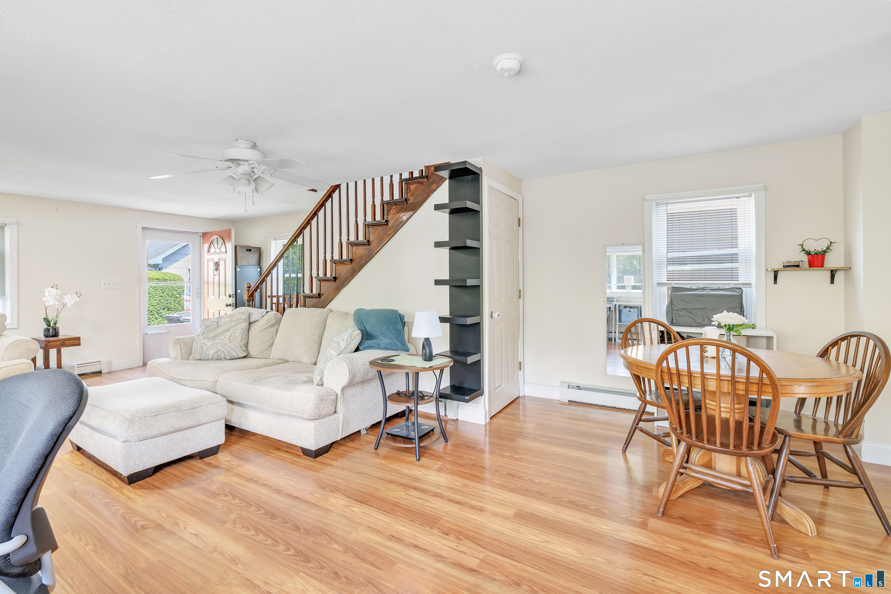 32 Peak Avenue