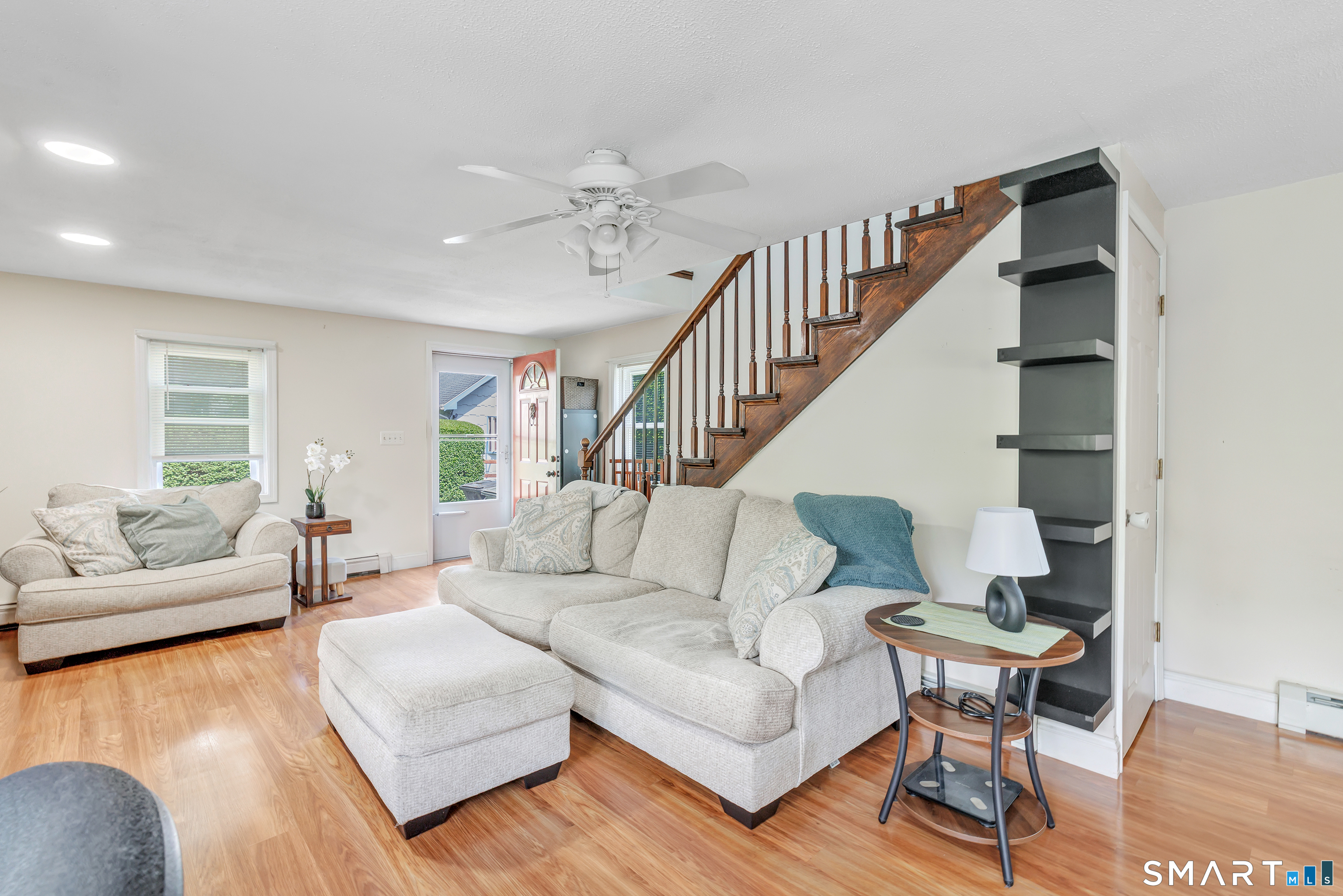 32 Peak Avenue