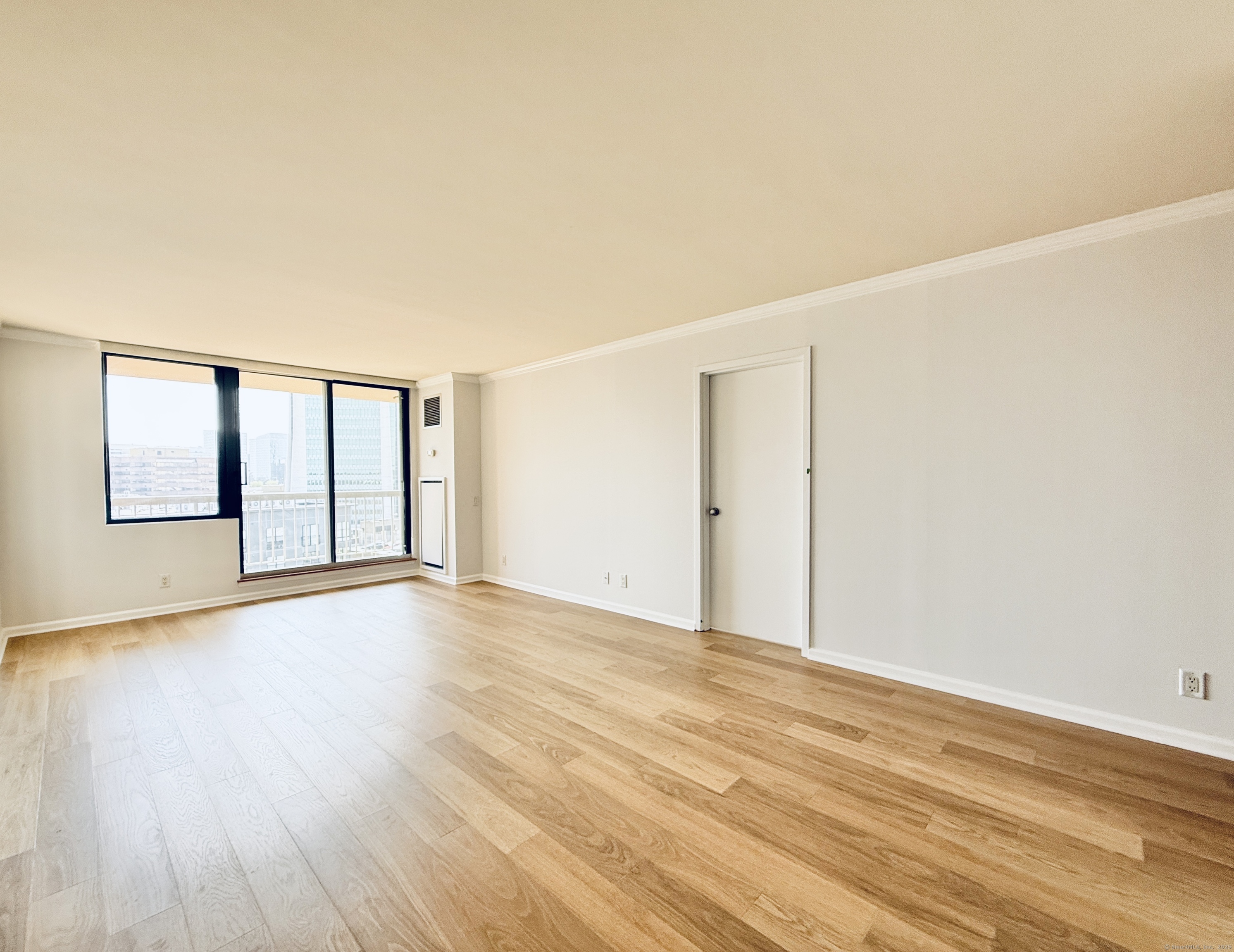 25 Forest Street 11M
