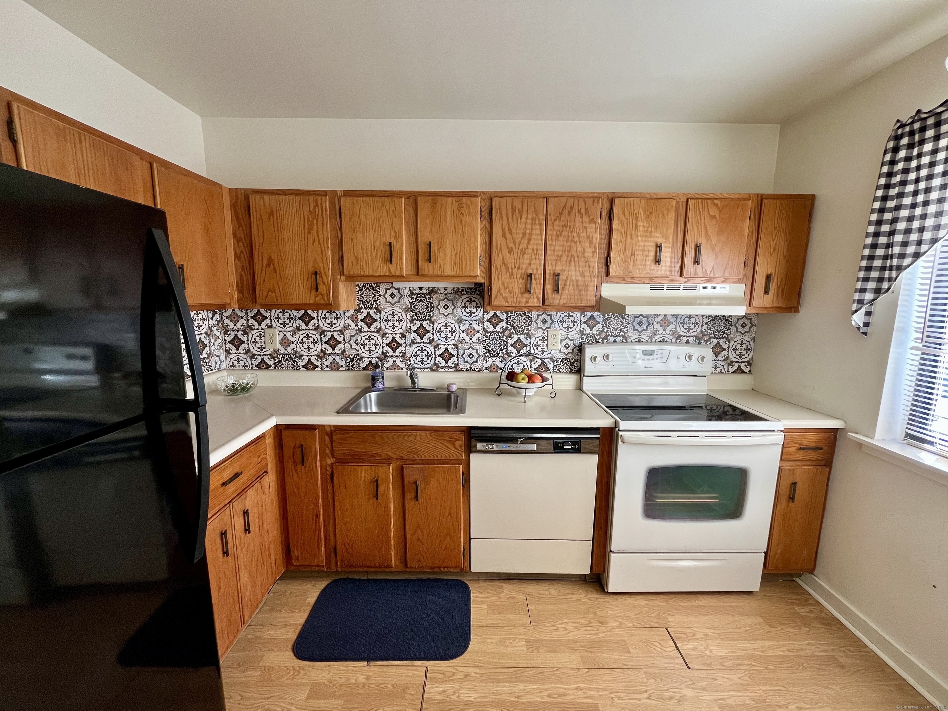 412 Asbury Ridge #412, Shelton, Connecticut image 3