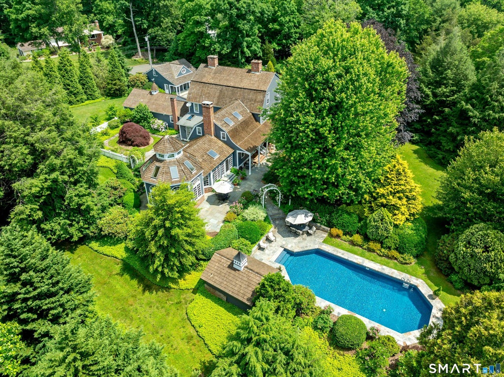 Photo of 173 Highwoods Drive, Guilford, CT 06437 (MLS # 24208638)