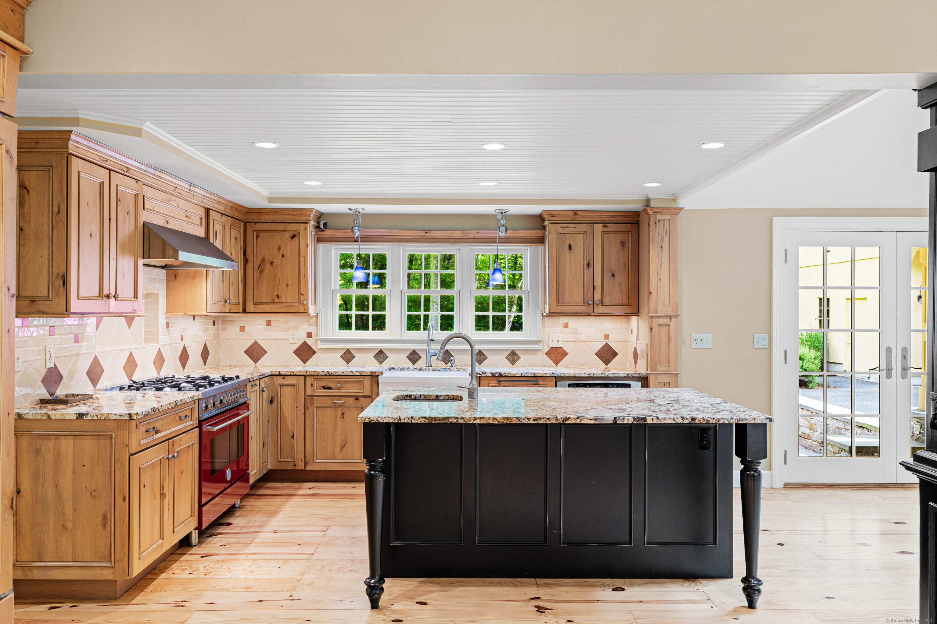 4 Ridgewood Drive