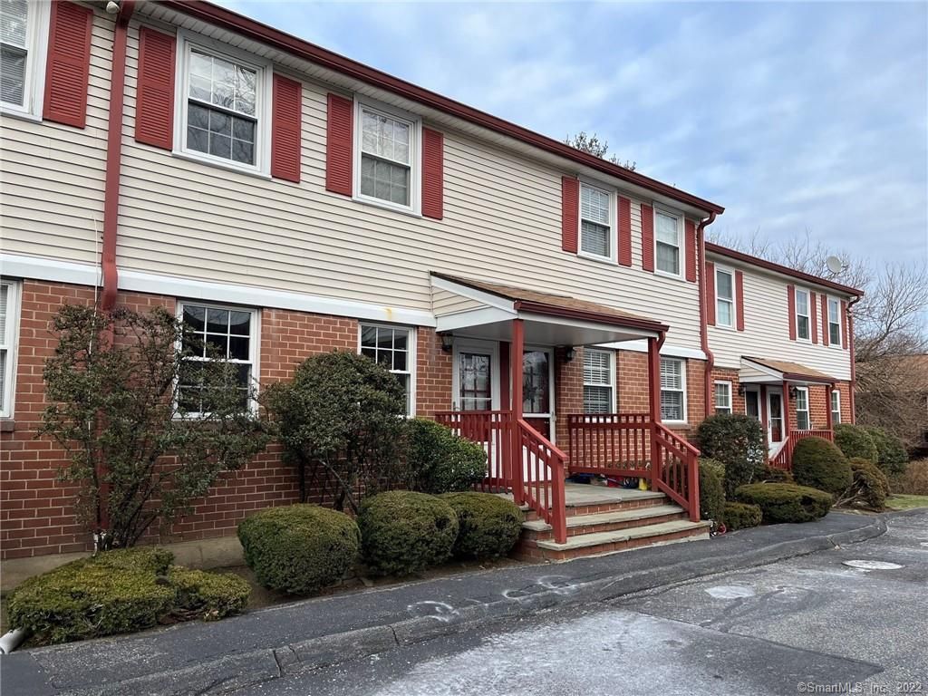 Photo of 1283 Hope Street #APT 5, Stamford, CT 06907 (MLS # 24156421)