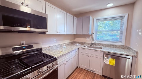 Tiny photo for 3 Camelot Drive #2, Bloomfield, CT 06002 (MLS # 24216198)