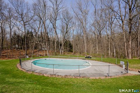 Tiny photo for 10 Monika Lane #10, Brookfield, CT 06804 (MLS # 24167635)