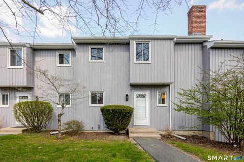 Tiny photo for 10 Monika Lane #10, Brookfield, CT 06804 (MLS # 24167635)