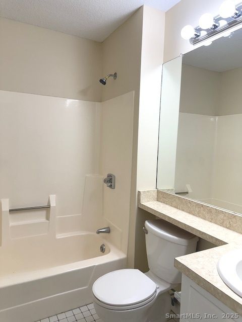 Tiny photo for 25 Old Turnpike Road #Building 25 16, Southington, CT 06489 (MLS # 24143529)