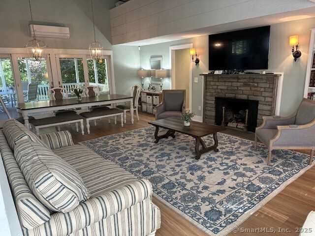 Groton, Connecticut 06355, United States, 4 Bedrooms Bedrooms, ,3 BathroomsBathrooms,Residential,Active,219967