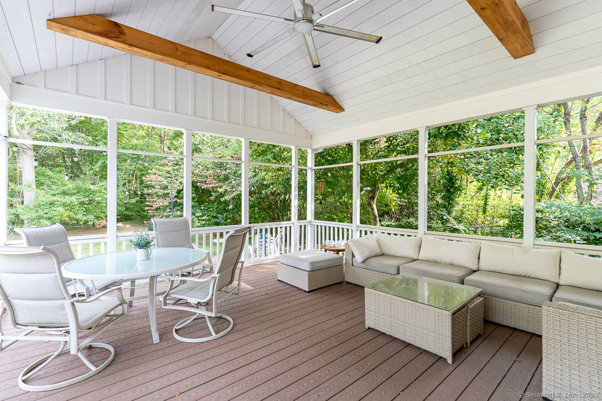 Groton, Connecticut 06355, United States, 4 Bedrooms Bedrooms, ,3 BathroomsBathrooms,Residential,Active,219967