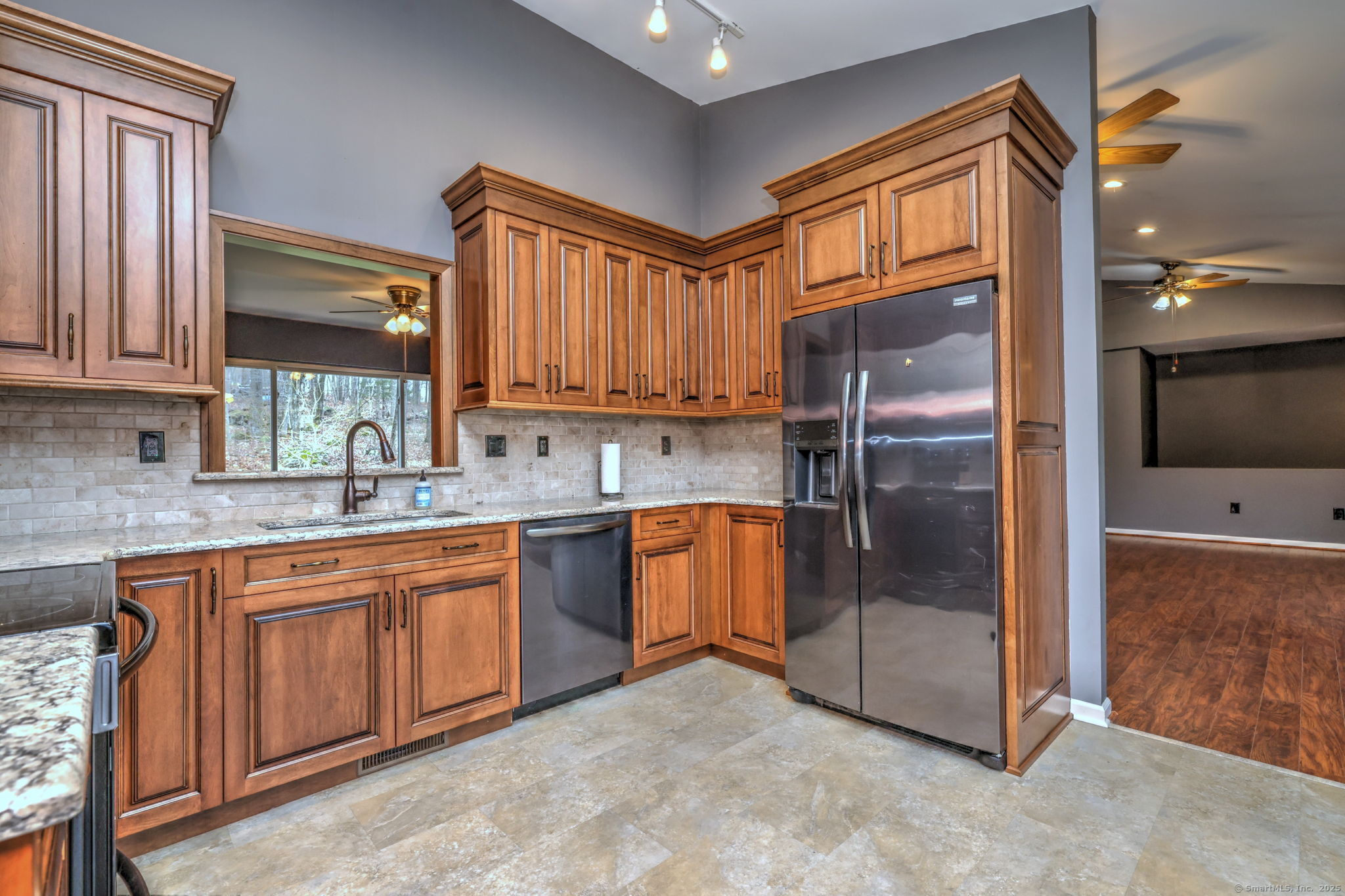 175 W View Road, Southbury, Connecticut image 16